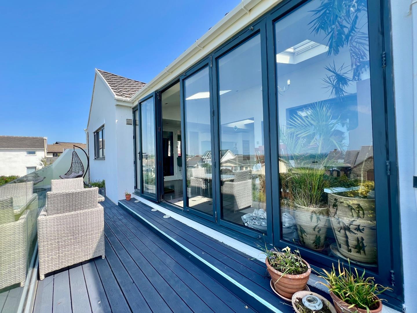 Marine Drive, Ogmore-By-Sea, Vale of Glamorgan, CF32 0PJ